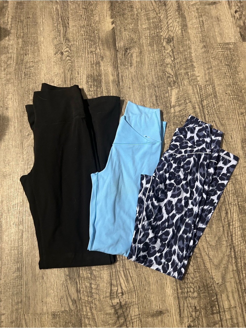 aerie Leggings bundle  — Black, Light Blue & Navy Leopard
